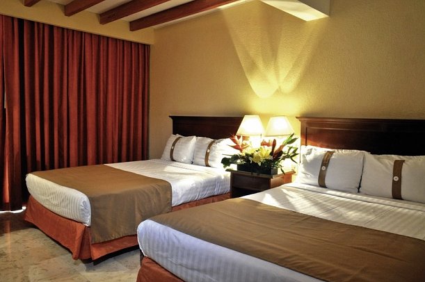 Continental Caribe Bay