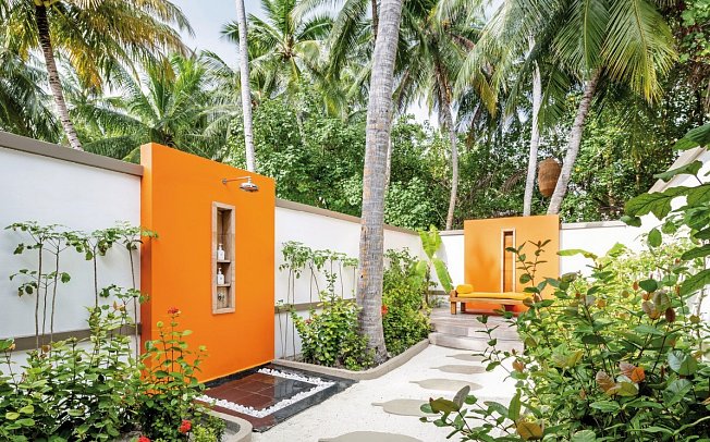 Angsana Velavaru - Wohnbeispiel Beachfront Villa (Zimmercodierung VB1)