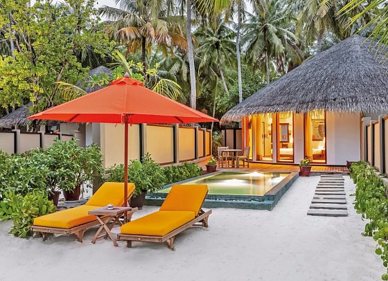 Angsana Velavaru Maldives - Wohnbeispiel Beachfront Infinity Pool Villa (Zimmercodierungen VBR & VDR)