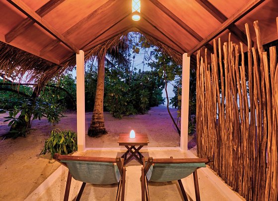 Makunudu Island - Wohnbeispiel Deluxe Beach Bungalow (Zimmercodierungen VB2 & VV2)