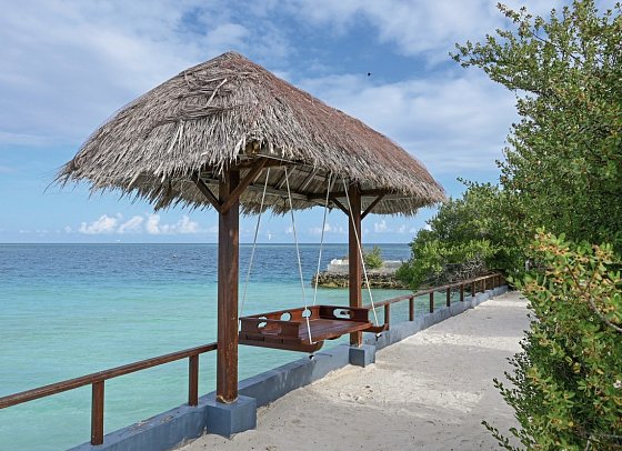 Makunudu Island