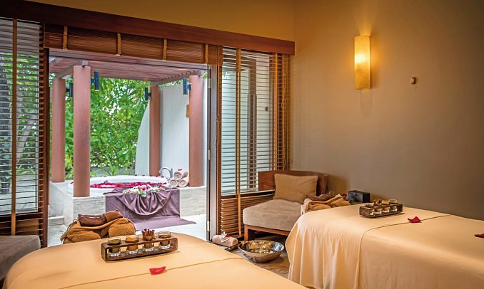 Centara Ras Fushi Resort & Spa Maldives