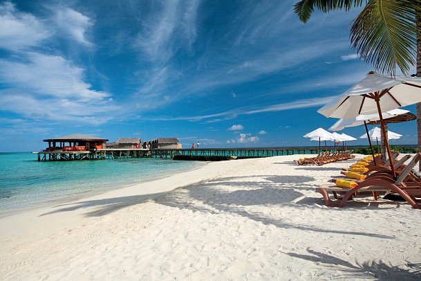Centara Ras Fushi Resort & Spa Maldives