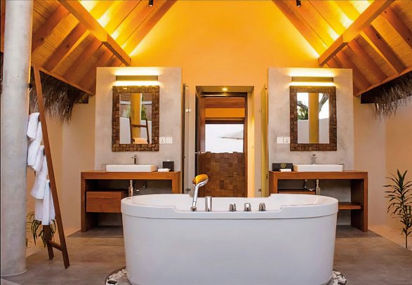 Fushifaru Maldives - Beispiel Bad Beach Villa (Zimmercodierungen VB3, VB4, VV3, VV4, FB1 & VV7)