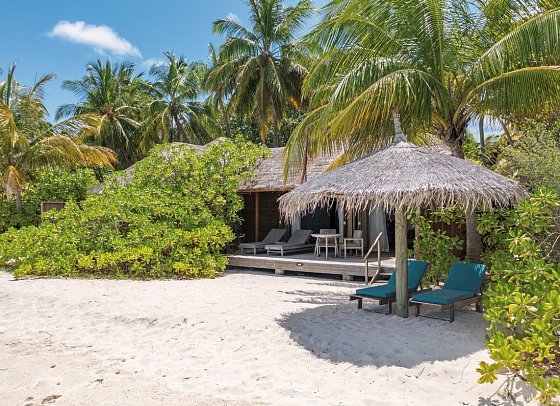 Veligandu Maldives Resort Island - Wohnbeispiel Sunset Jacuzzi Beach Villa (Zimmercodierung VB3)
