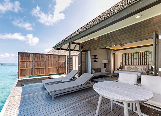 Veligandu Maldives Resort Island - Wohnbeispiel Ocean Jacuzzi Villa (Zimmercodierungen VX1 & VX7)
