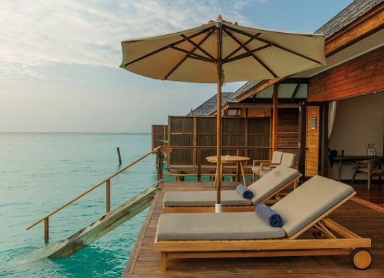 Veligandu Maldives Resort Island - Wohnbeispiel Sunset Ocean Villa (Zimmercodierungen VX6 & VX8)
