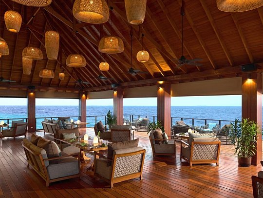 Dusit Thani Maldives