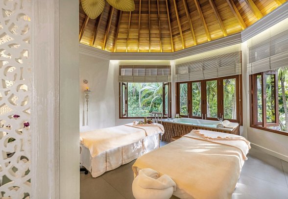 Dusit Thani Maldives