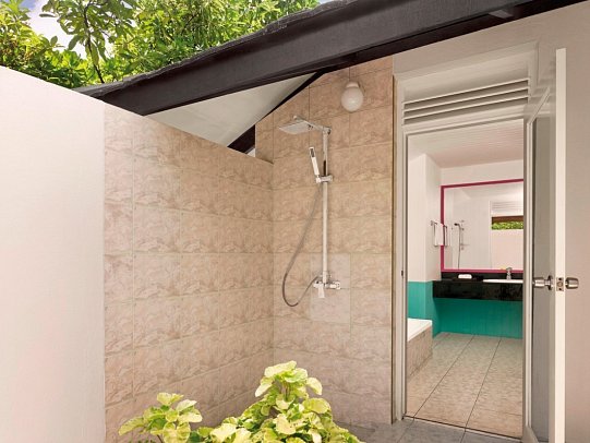 Villa Park Sun Island - Beispiel Bad Lagoon Beach Villa (Zimmercodierung VB6)