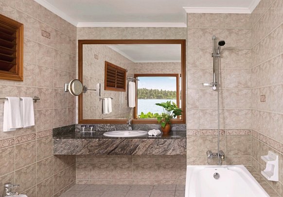 Villa Park Sun Island - Wohnbeispiel Water Villa (Zimmercodierungen VX1 & VX2)