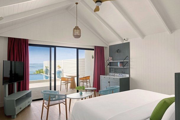 Villa Park Sun Island