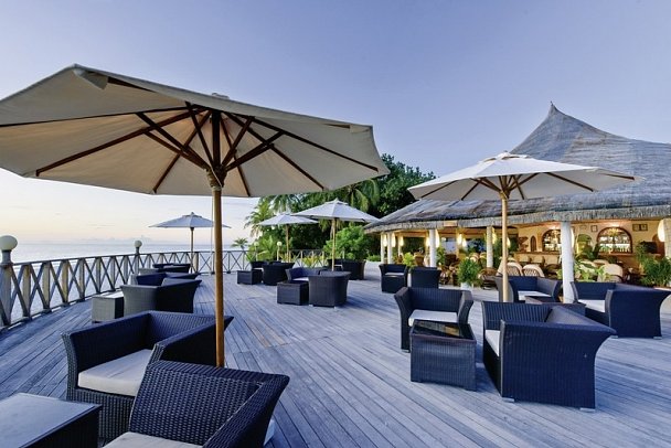 Angaga Island Resort & Spa