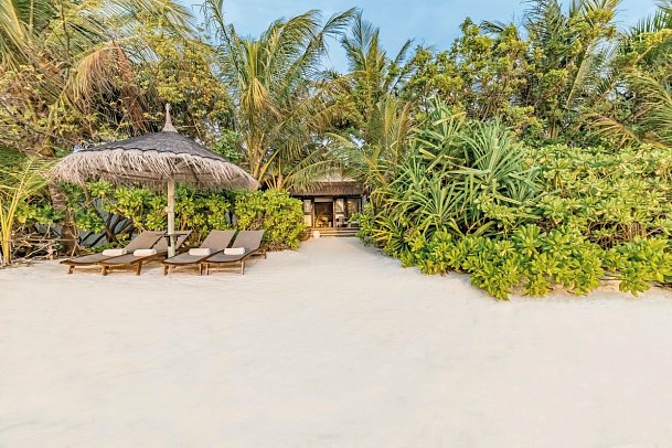 OZEN LIFE Maadhoo - Wohnbeispiel Earth Pool Pavilion (Zimmercodierung WB1)