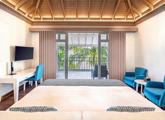 NH Maldives Kuda Rah Resort - Wohnbeispiel Duplex Beach Villa with Private Pool (Zimmercodierungen VB3 & VV4)