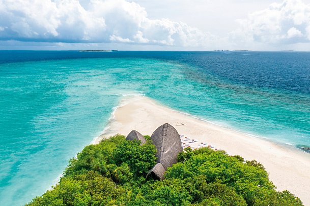 Niva Dhigali Maldives