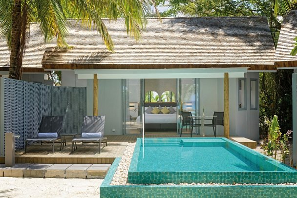 Outrigger Maldives Maafushivaru Resort - Wohnbeispiel Beach Villa with Private Pool (Zimmercodierung VB2)