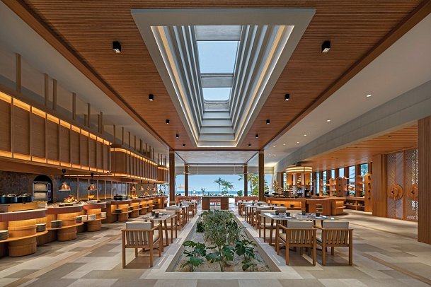 Centara Grand Lagoon Maldives