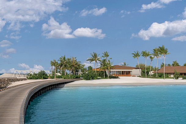 Centara Grand Lagoon Maldives