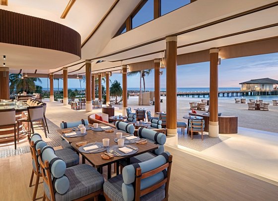 Centara Grand Lagoon Maldives