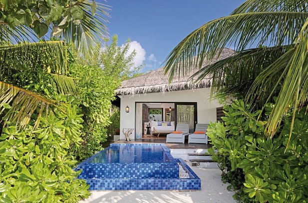 Grand Park Kodhipparu - Wohnbeispiel Beach Pool Villa (Zimmercodierungen VB1 & VV3)