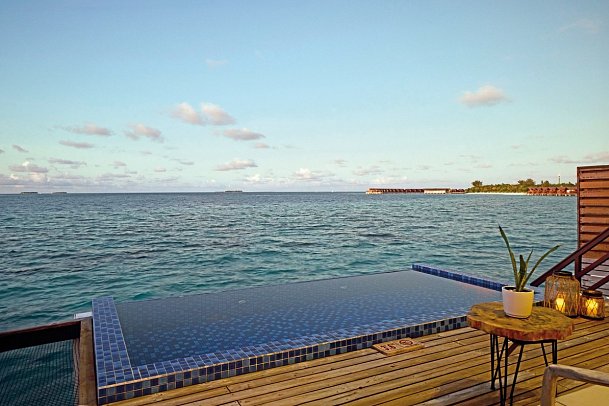 Grand Park Kodhipparu - Wohnbeispiel Pool Water Villa (Zimmercodierungen VX3 & VV4)