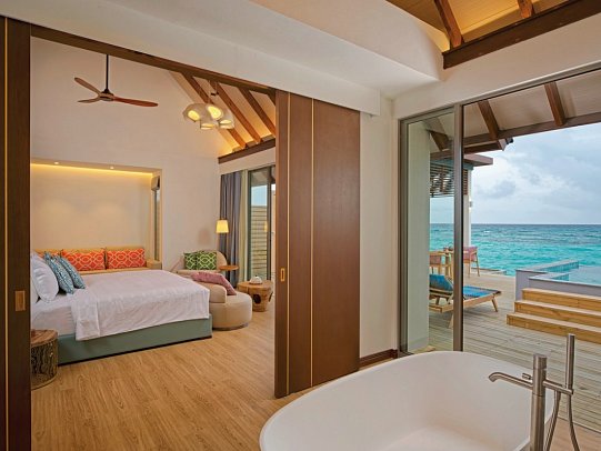 Meyyafushi Maldives - Wohnbeispiel Water Pool Villa (Zimmercodierungen VX2 & VV3)