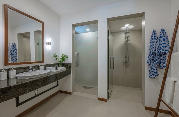 Ifuru Island Maldives - Beispiel Bad (Zimmercodierungen DX1, DX2, FX1 & FX2)