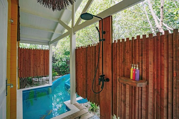 Oaga Art Resort Maldives - Beispiel Bad Gallery Pool Villa Veyoge (Zimmercodierung BX1)