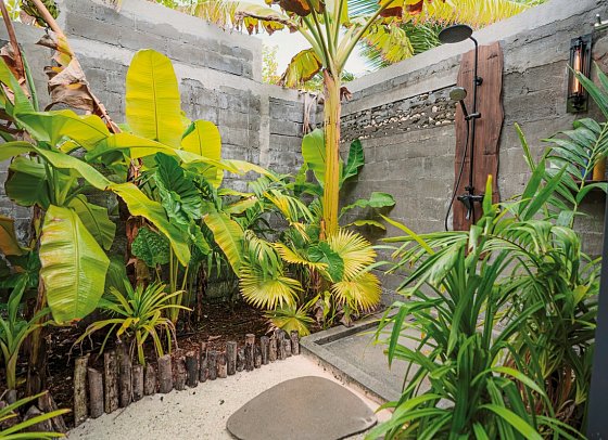 Oaga Art Resort Maldives - Beispiel Bad Bodu Beach Pool Villa Haruge (Zimmercodierung VB2)