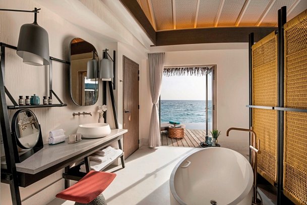 InterContinental Maldives Maamunagau Resort - Beispiel Bad Overwater Pool Villa (Zimmercodierungen VX1 & VX2)