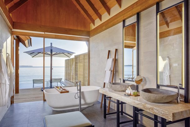 Emerald Faarufushi Resort & Spa - Wohnbeispiel Water Villa with Pool (Zimmercodierungen VX1 & VX2)