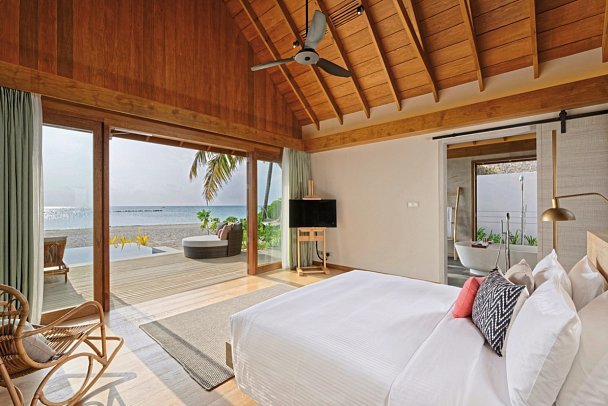 Emerald Faarufushi Resort & Spa - Wohnbeispiel Beach Villa with Pool (Zimmercodierung VB2)