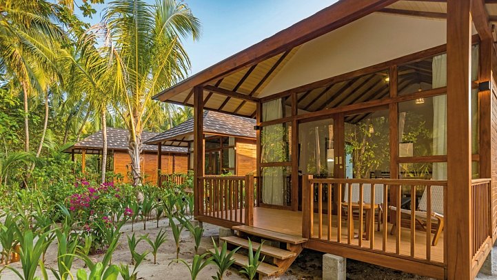 Fiyavalhu Maldives - Wohnbeispiel Deluxe Beach Villa (Zimmercodierung UB2)