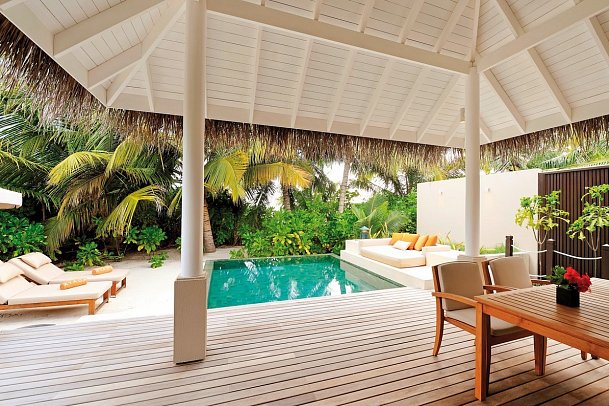 Ayada Maldives - Wohnbeispiel Sunset Beach Suite with Pool (Zimmercodierung WB3)