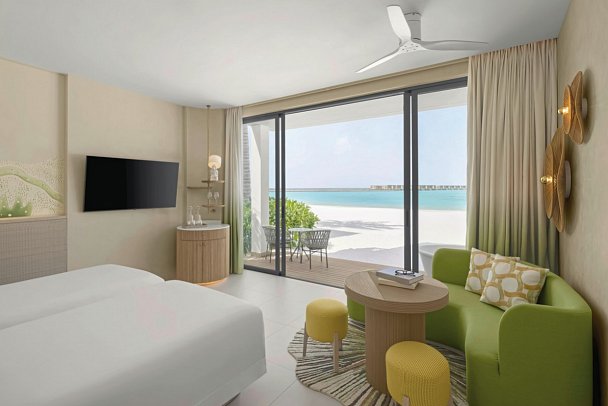 Centara Mirage Lagoon Maldives - Wohnbeispiel Beachfront Room with open-air Bath (Zimmercodierungen UB4 & UB6)