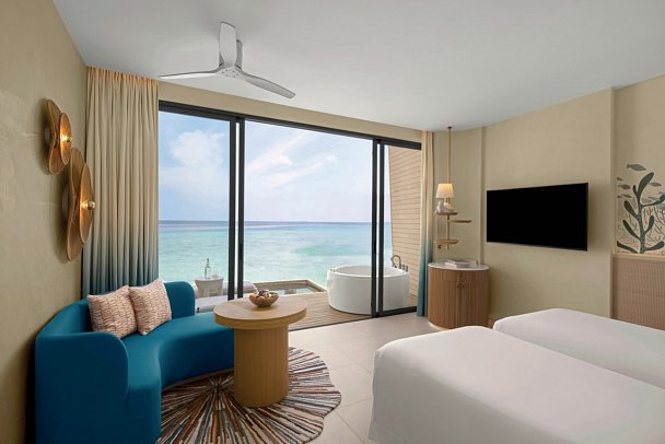 Centara Mirage Lagoon Maldives - Wohnbeispiel Overwater Villa with Jacuzzi (Zimmercodierungen VB3 & VB9)