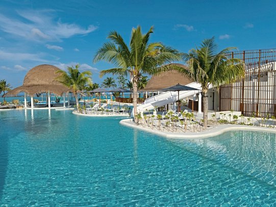 Centara Mirage Lagoon Maldives