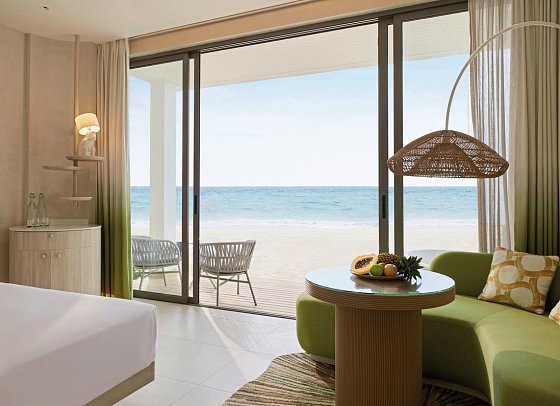 Centara Mirage Lagoon Maldives - Wohnbeispiel Mirage Beachfront Room (Zimmercodierungen UB2 & UB8)