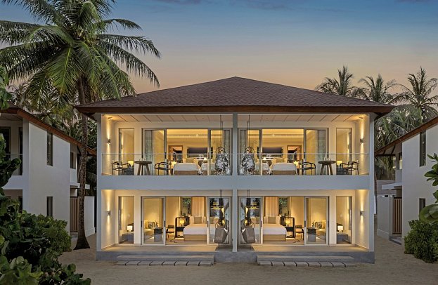 Avani+ Fares Maldives Resort - Wohnbeispiel Premium Beachfront Room (Zimmercodierung UM2)