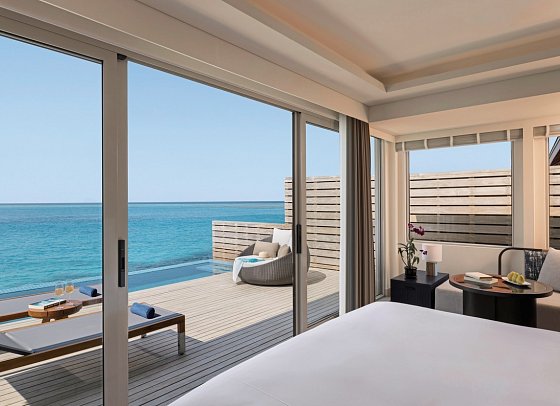 Avani+ Fares Maldives Resort - Wohnbeispiel Sunset Overwater Pool Villa (Zimmercodierung VX4)