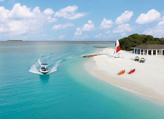 Avani+ Fares Maldives Resort