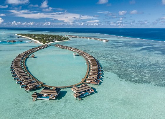 Pullmann Maldives Maamutaa Resort