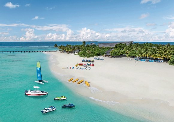 Kuredhivaru Resort and Spa Maldives