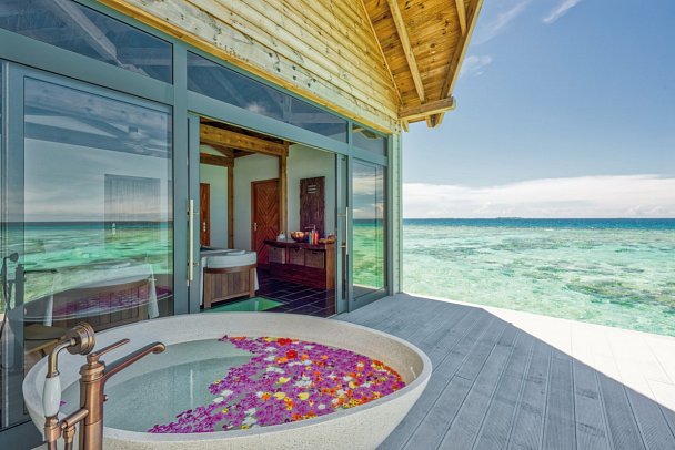 Kuredhivaru Resort and Spa Maldives