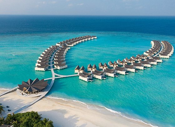 Kuredhivaru Resort and Spa Maldives - Overwater Pool Villen (Zimmercodierungen VX1, VX2 & VX3)