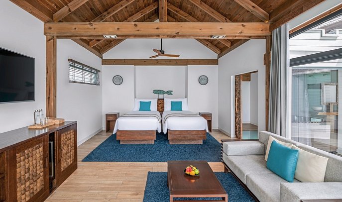 Kuredhivaru Resort and Spa Maldives - Wohnbeispiel Overwater Pool Villa (Zimmercodierungen VX1, VX2 & VX3)