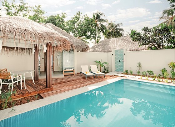 Nova Maldives - Wohnbeispiel Sunset Beach Villa with Pool (Zimmercodierung VB4)