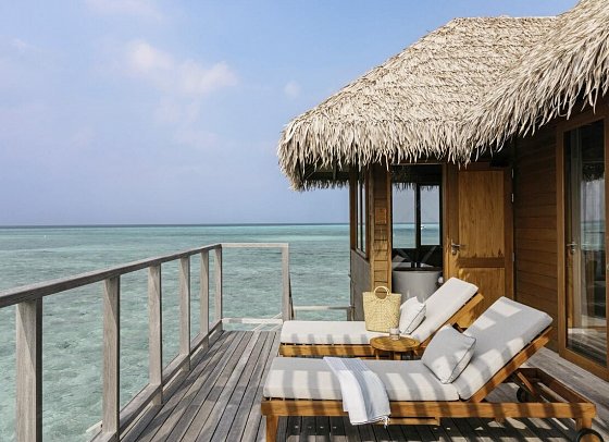 Meliá Whale Lagoon Maldives - Wohnbeispiel Sunrise & Sunset Water Villa (Zimmercodierungen VX1, VX2, VX7 & VX8)