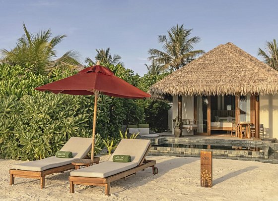 Meliá Whale Lagoon Maldives - Wohnbeispiel Beach Suite Sunset with Pool (Zimmercodierungen WB1 & WB7)